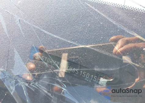 2017 Toyota Highlander Xle z USA, uszkodzony, nr VIN 5TDKZRFHXHS515015